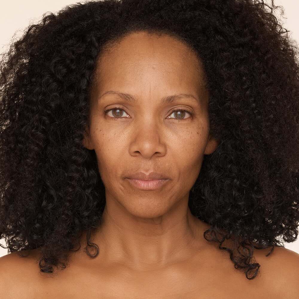 AIRBRUSH FLAWLESS FOUNDATION (BASE DE MAQUILLAJE)